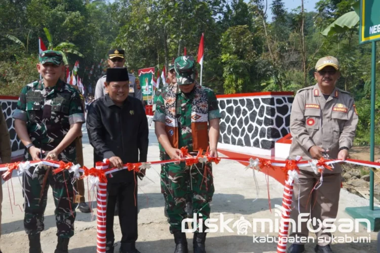 PERESMIAN JEMBATAN GARUDA SUCI BUPATI SUKABUMI APRESIASI KEMANUNGGALAN TNI